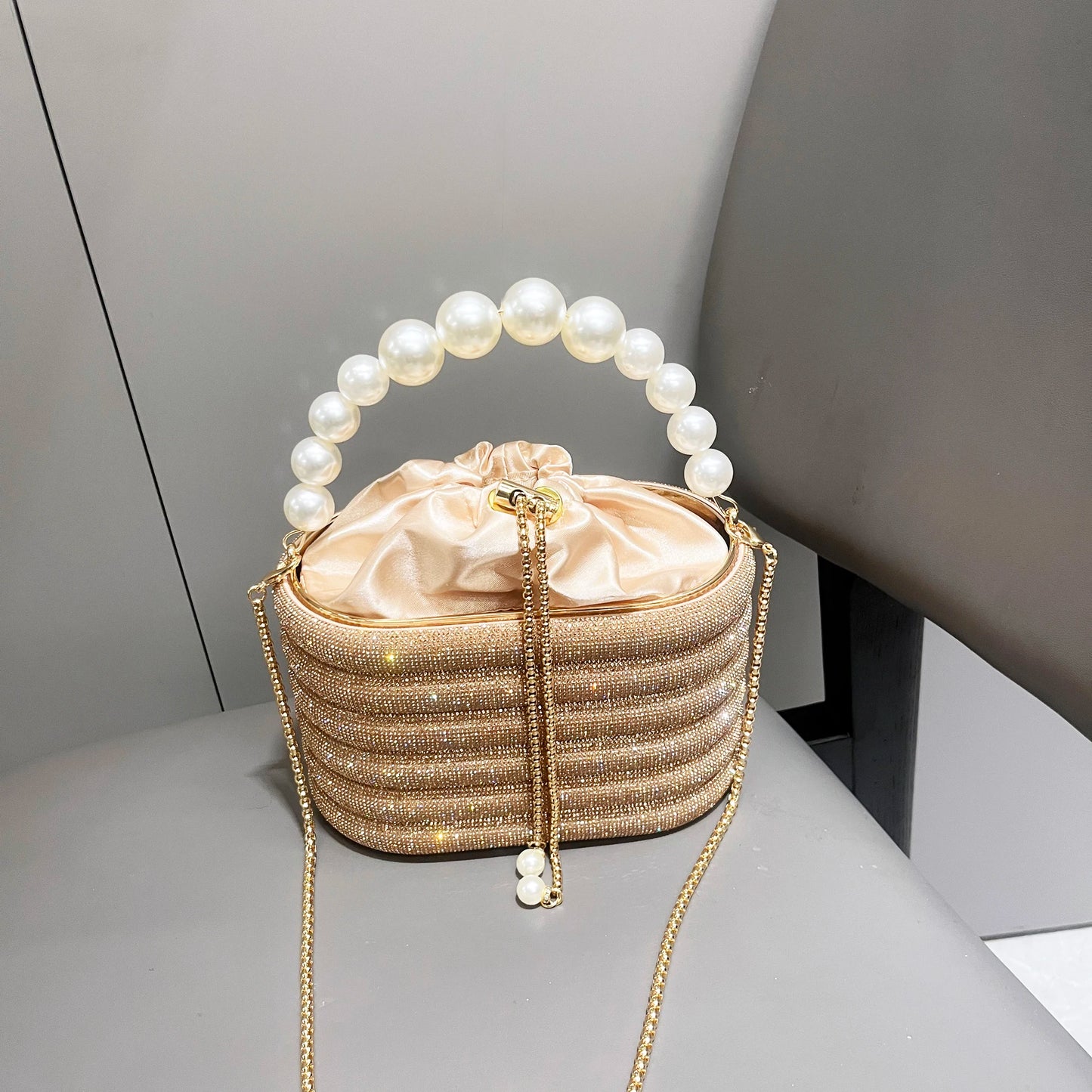 Handle Rhinestones Evening clutch Bag Purses and handbag luxury Designer shoulder bag Shiny Crystal Clutch purse bucket bag