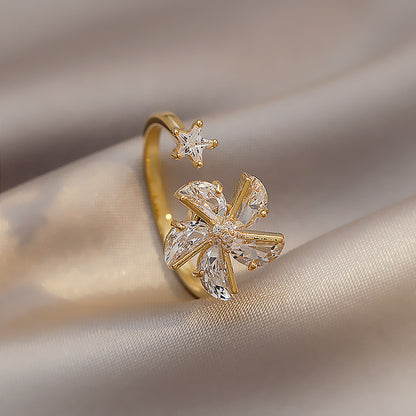 Rotatable Windmill Ring Female Niche Design