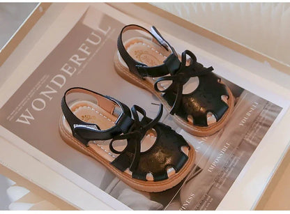 Summer Girls Flat Sandals Hollow Breathable Comfortable Upper Buckle Decoration Soft Bottom Non-slip Children's Shoes