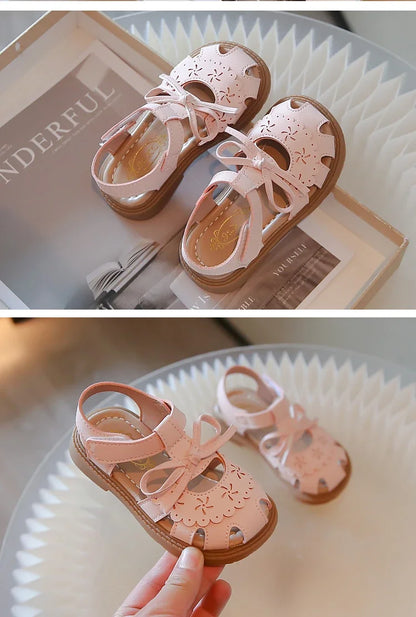 Summer Girls Flat Sandals Hollow Breathable Comfortable Upper Buckle Decoration Soft Bottom Non-slip Children's Shoes