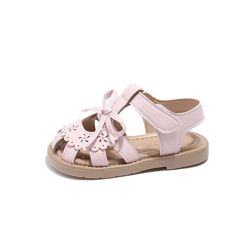 Summer Girls Flat Sandals Hollow Breathable Comfortable Upper Buckle Decoration Soft Bottom Non-slip Children's Shoes